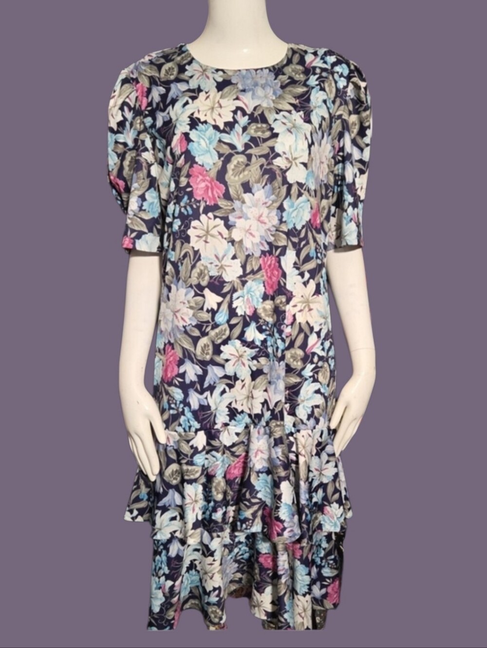 VINTAGE FLORAL DRESS